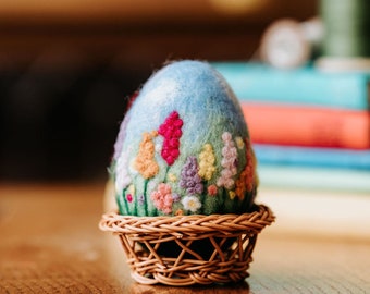 Cottage Garden Egg Needle Felting Craft Kit - Perfect for Beginners