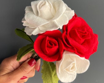 Felt Roses Craft Kit