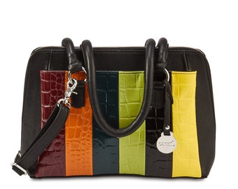 Style Jamaica: An irresistibly beautiful and exclusive handbag and shoulder bag in genuine leather.