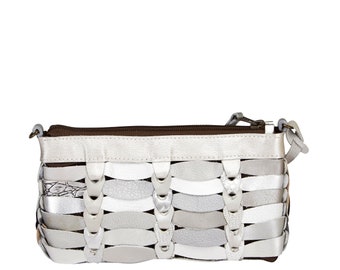 Style Elfa in siilver: The cool, smaller crossbody / clutch / shoulder bag braided in leather from Octopus Denmark
