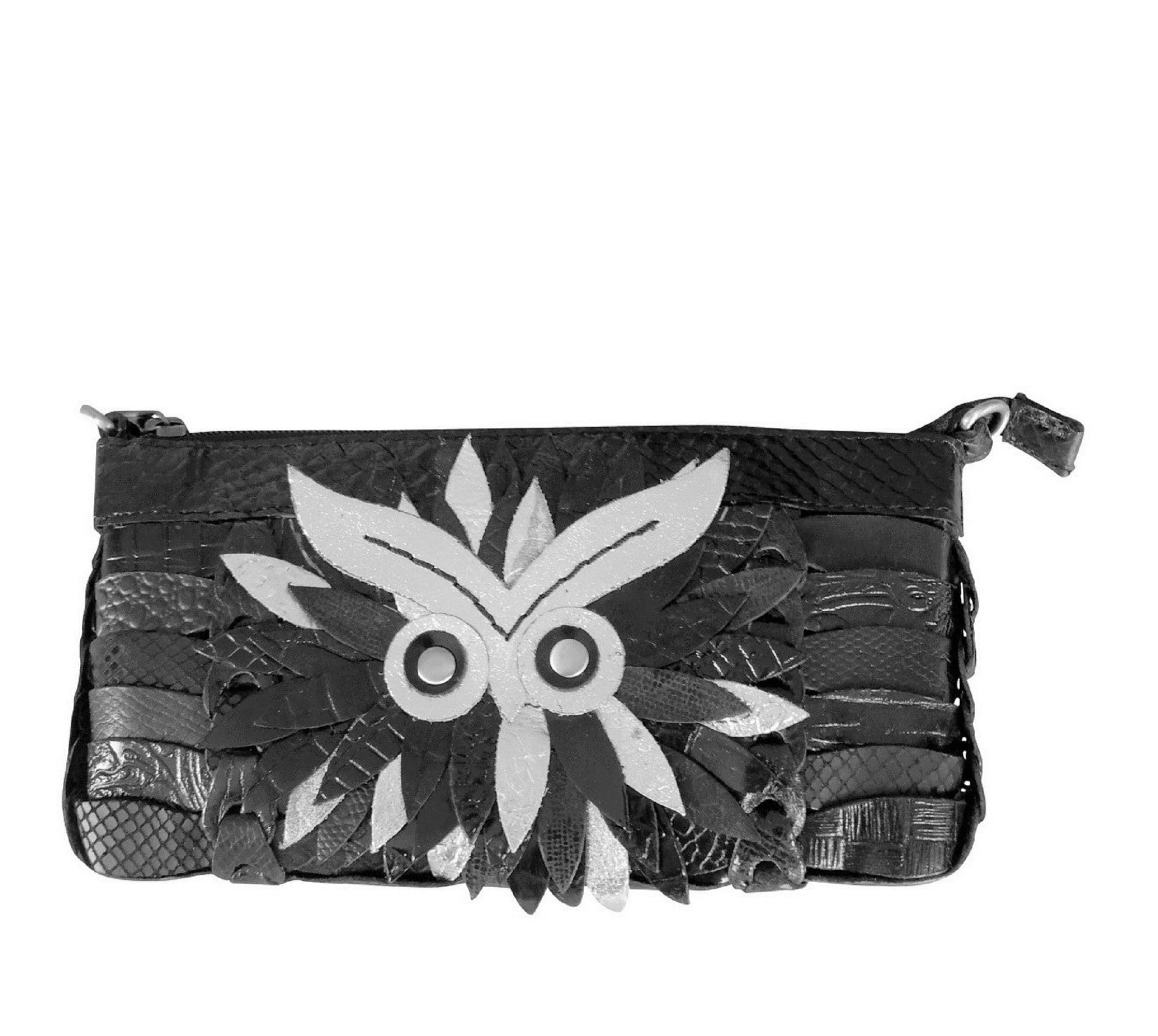 Style Jen in black/silver. The braided handmade "owl" shoulder bag / clutch from Octopus D