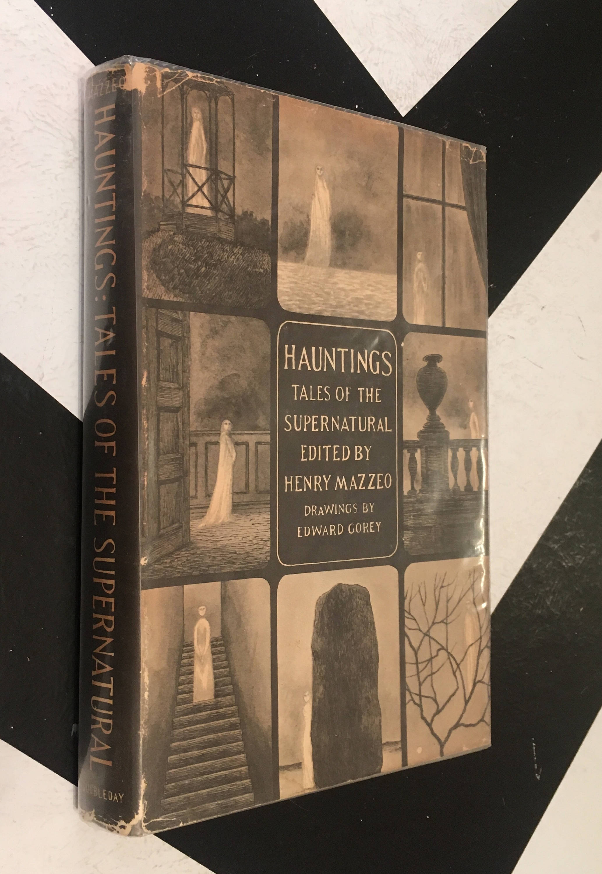 Hauntings: Tales of the Supernatural Edited by Henry Mazzeo; Illustrated by Edward Gorey 