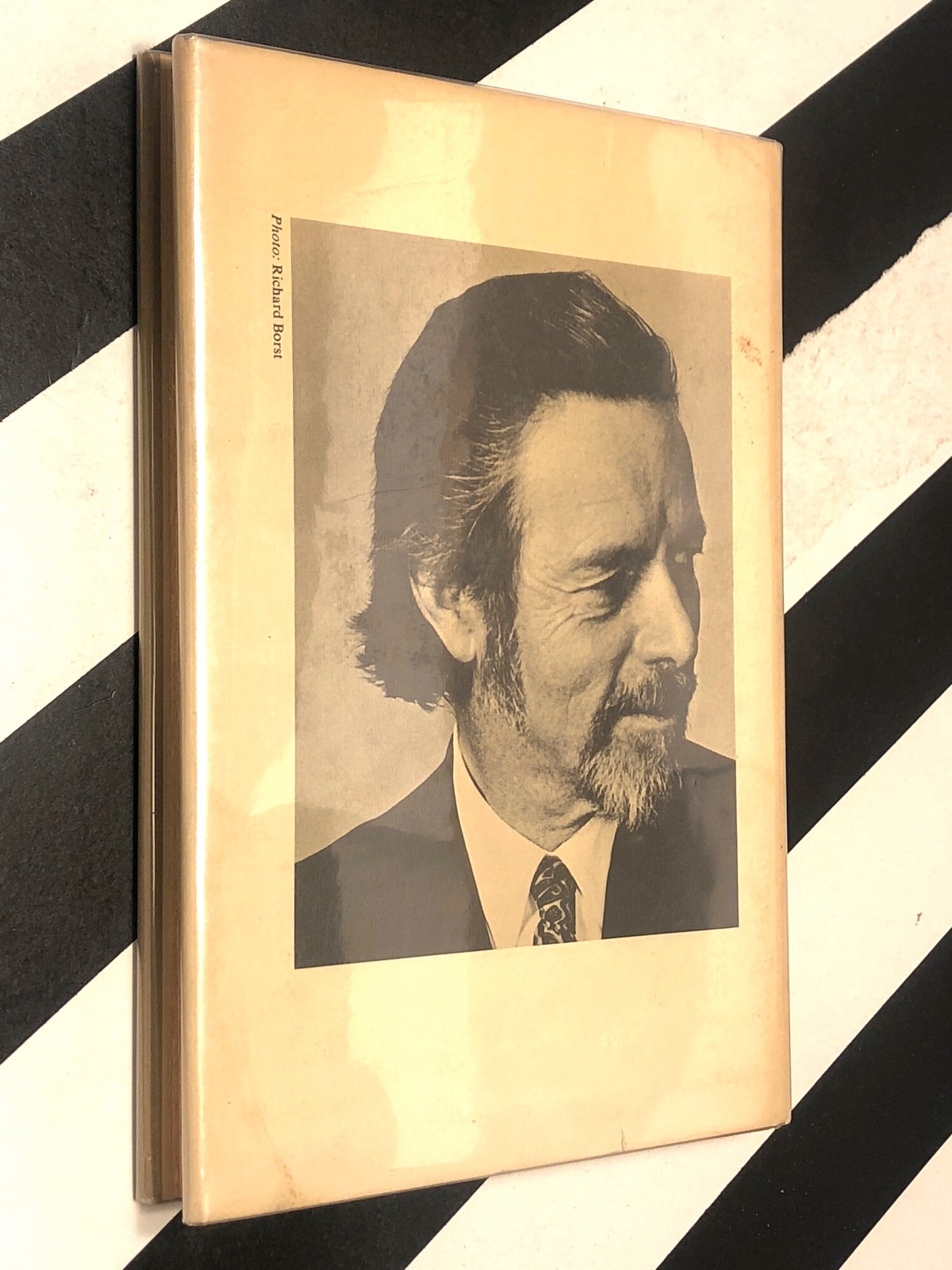 Does it Matter? by Alan Watts (1970) first edition book