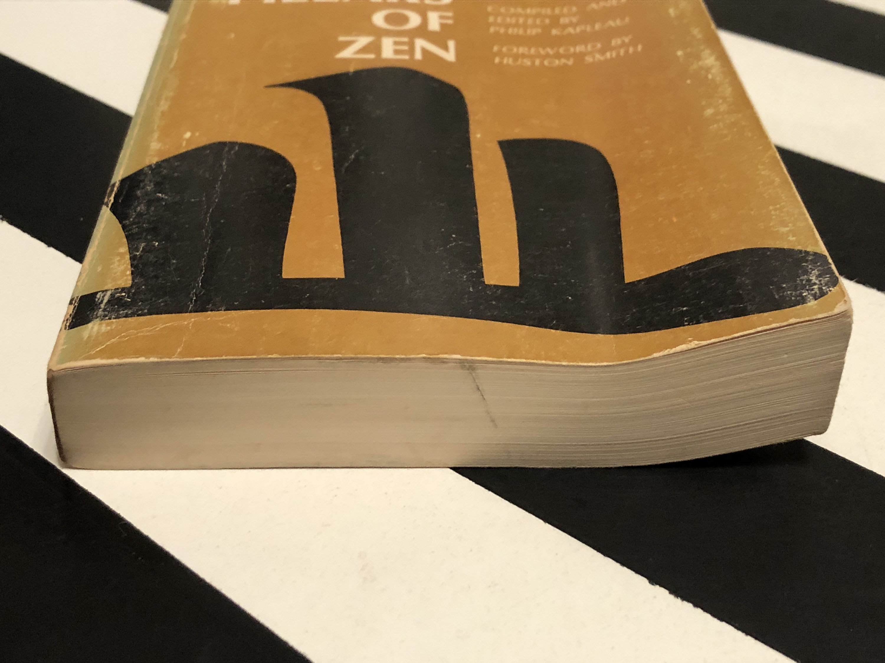 The Three Pillars of Zen compiled and edited by Philip Kapleau (1971