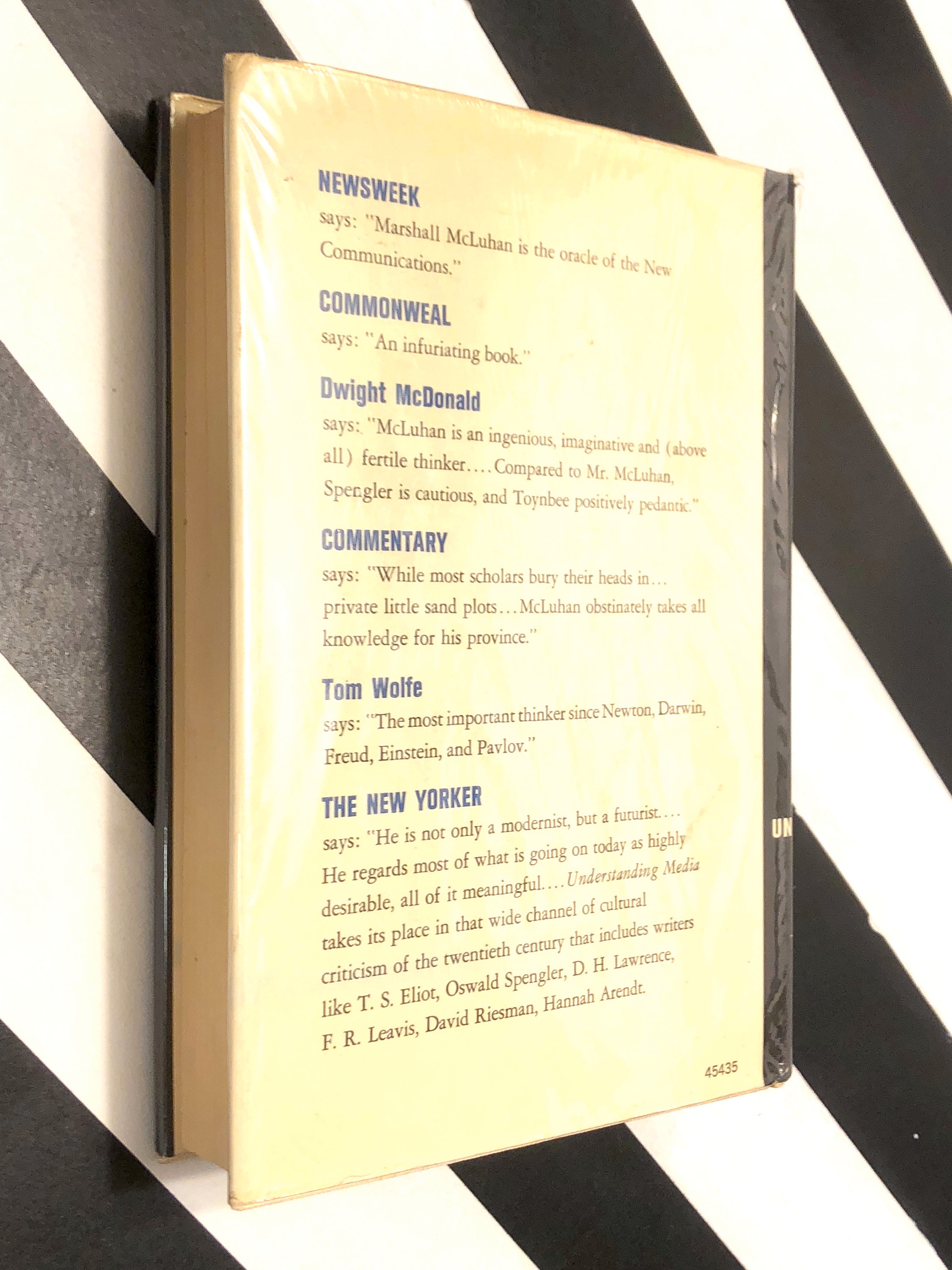 marshall mcluhan understanding media the extensions of man marshall mcluhan understanding media the extensions of man