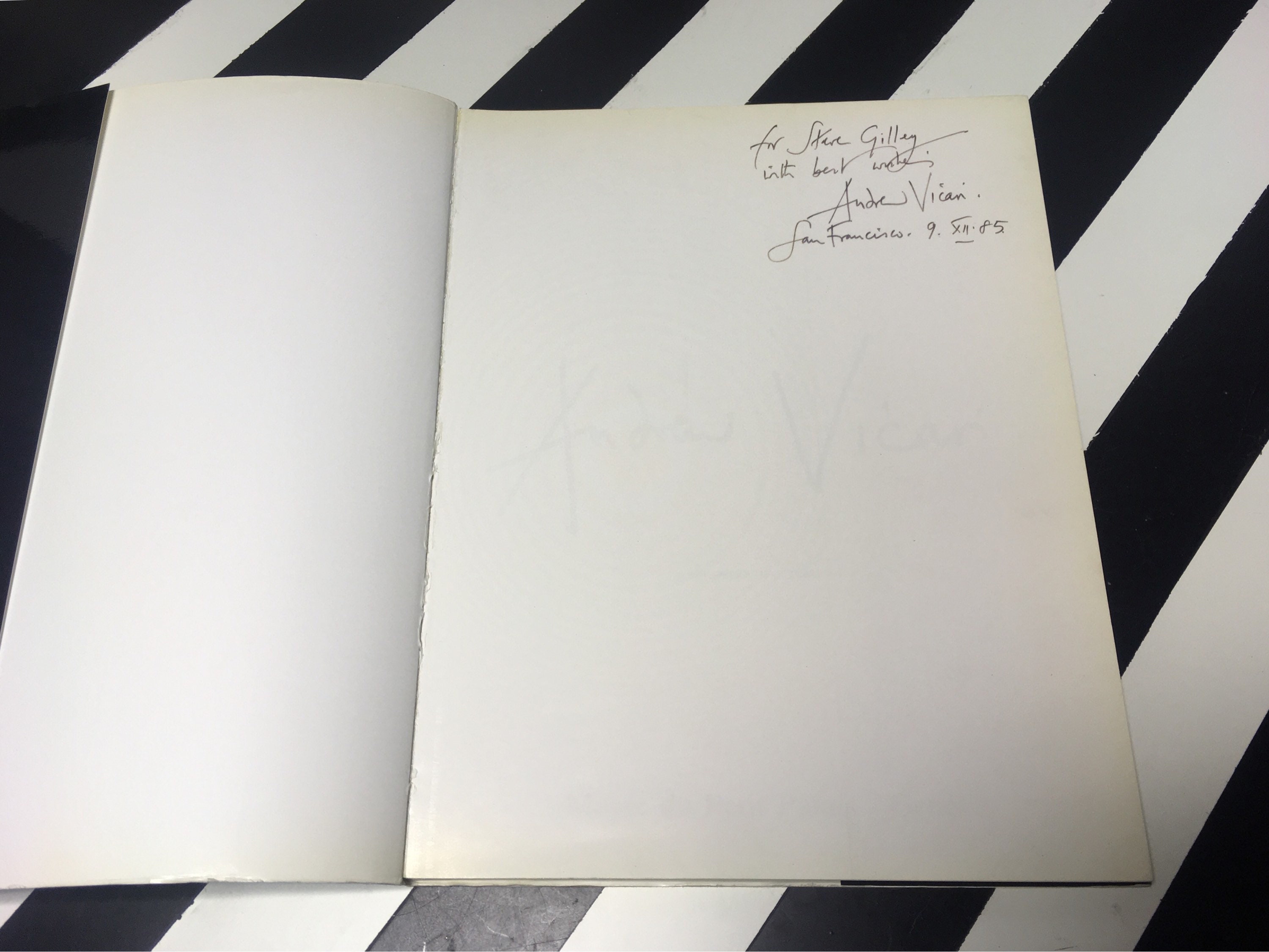 Andrew Vicari 20 Septembre 14 Octobre 1984 (1984) softcover signed book