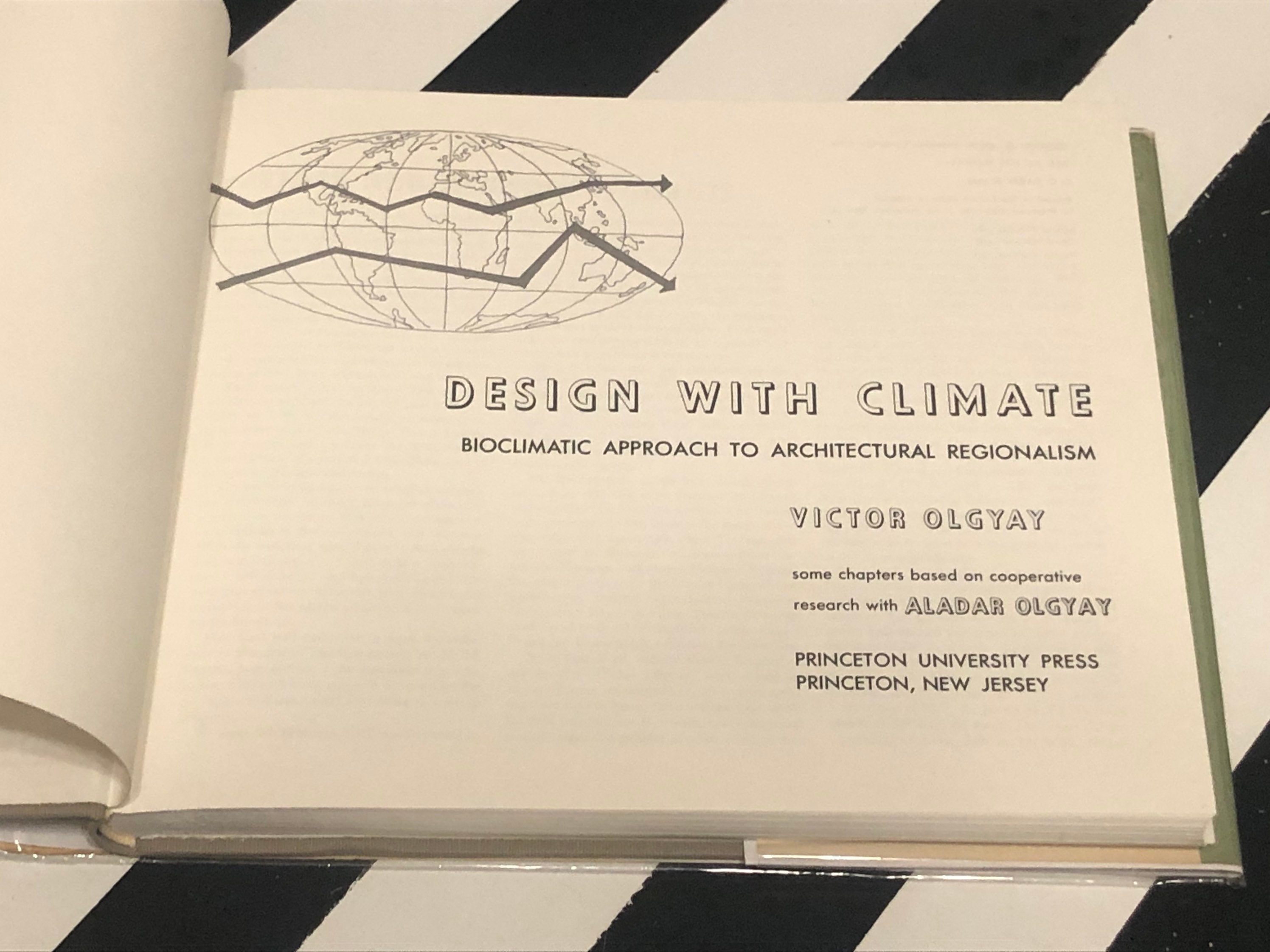 Design with Climate: Bioclimatic Approach to Architectural Regionalism