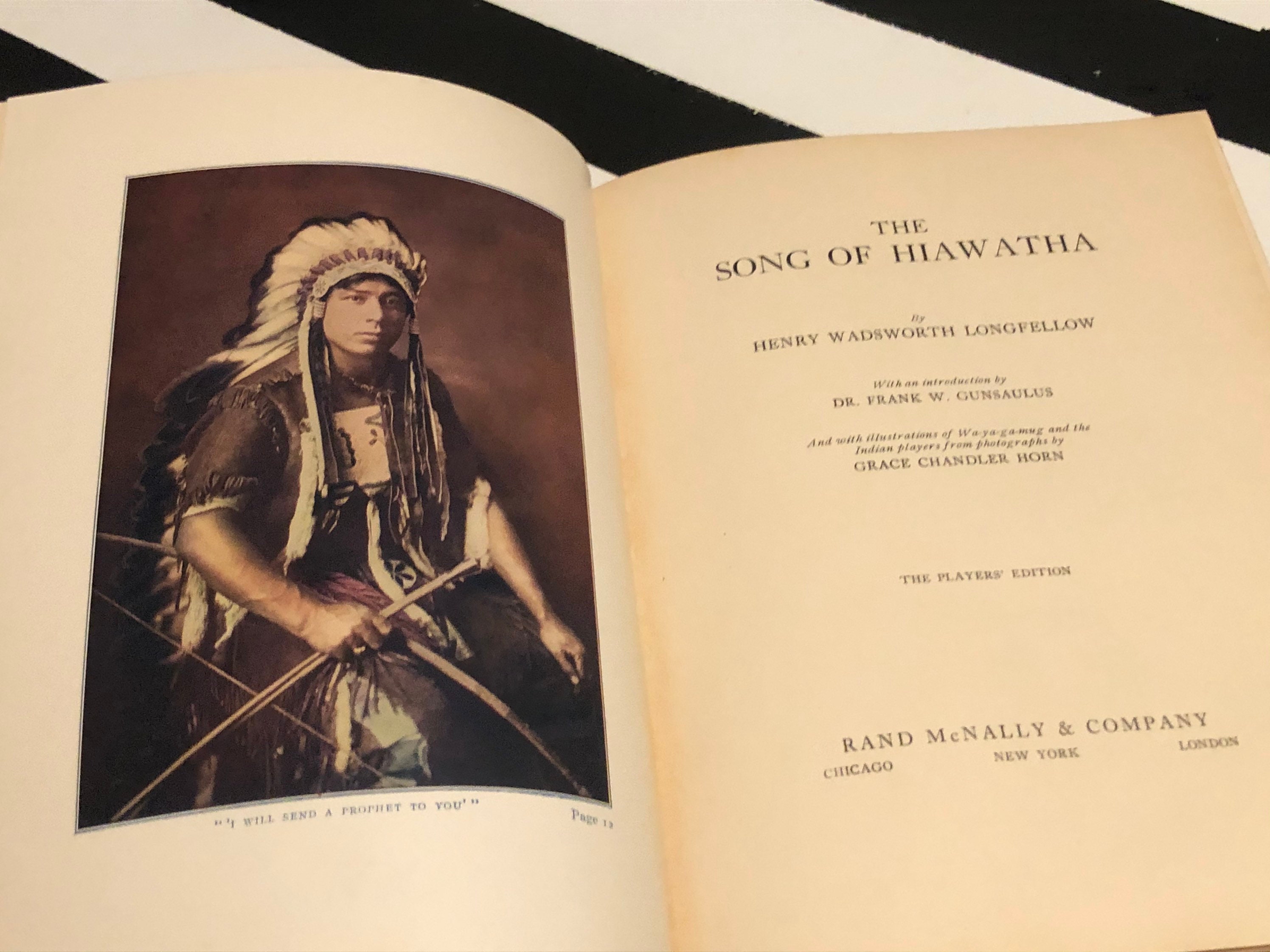 The Song of Hiawatha by Henry Wadsworth Longfellow (1911) hardcover book