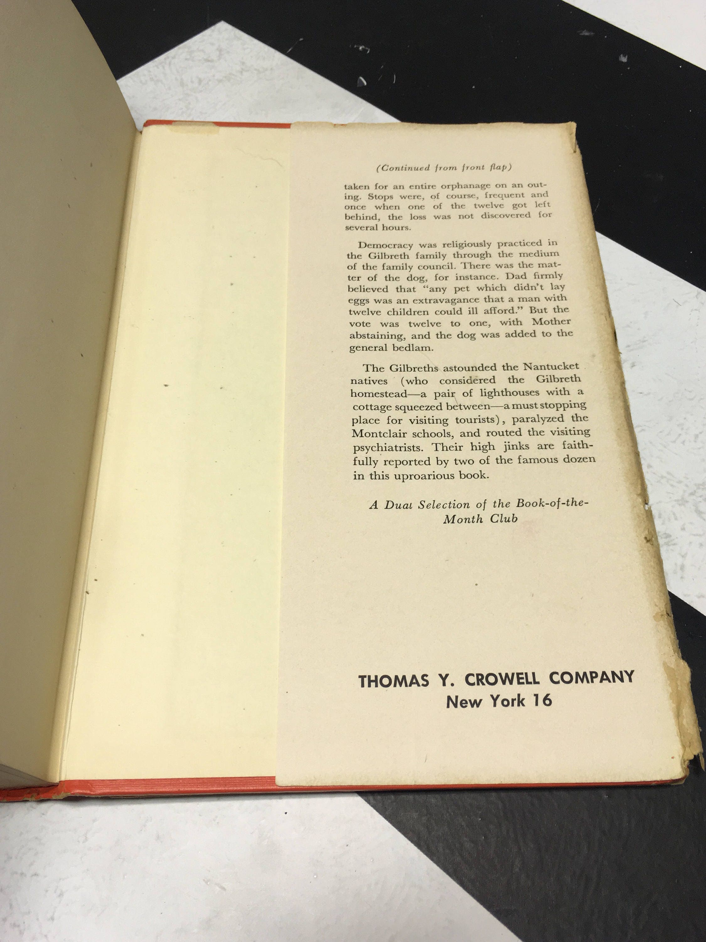 Cheaper by the Dozen by Frank B., Jr. and Ernestine Carey Gilbreth