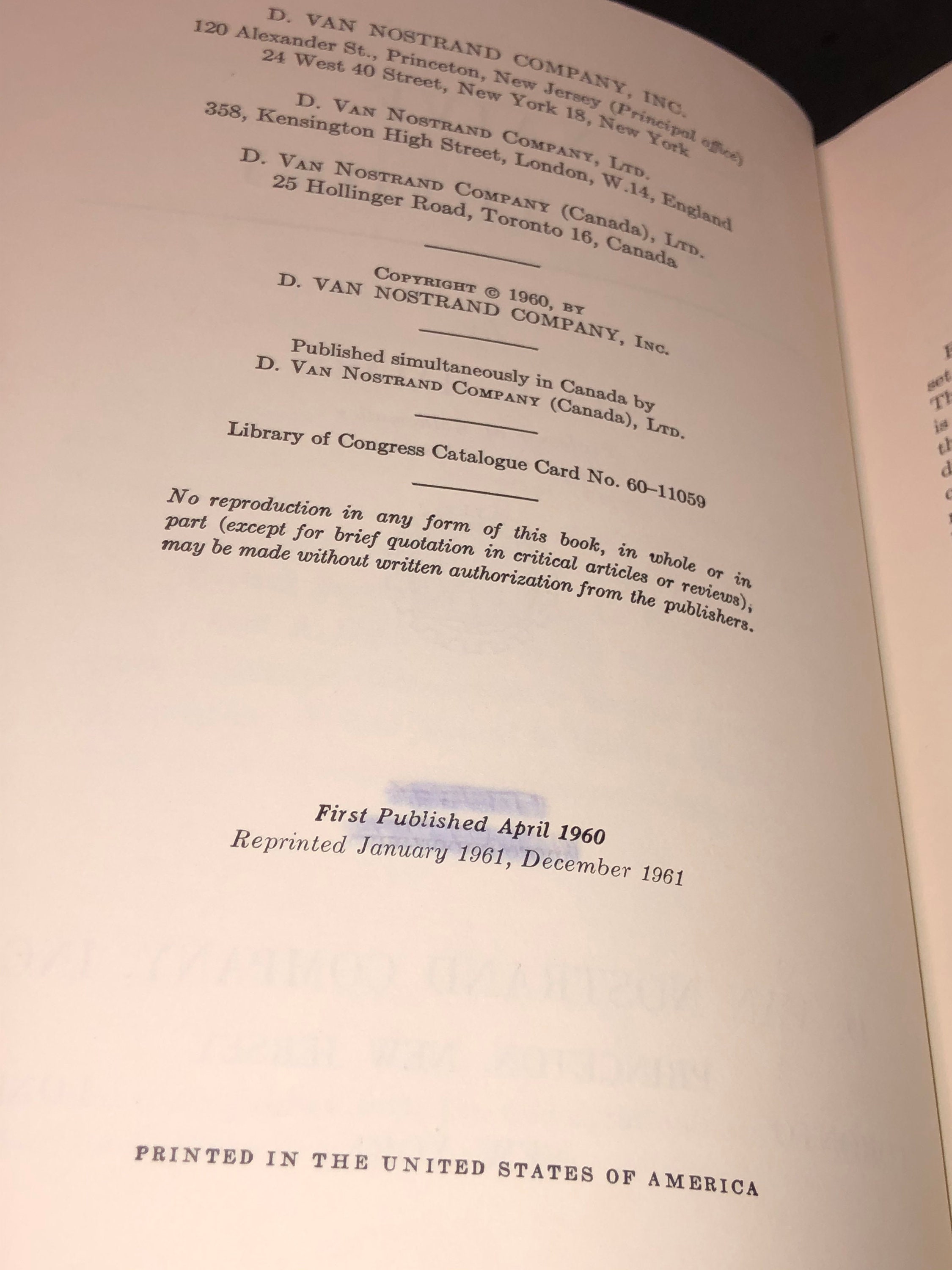 Naieve Set Theory by Paul R. Halmos (1961) hardcover book