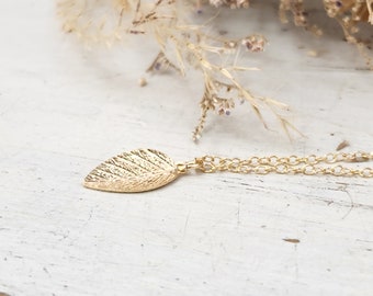 Leaf Necklace Delicate Leaf Pendant Necklace for Women - Gold Filled chain 16 inches + extension