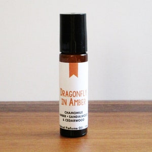 DRAGONFLY IN AMBER / Chamomile Amber Sandalwood & Cedarwood / Book Inspired / Modern Fiction Collection / Roll-On Perfume Oil