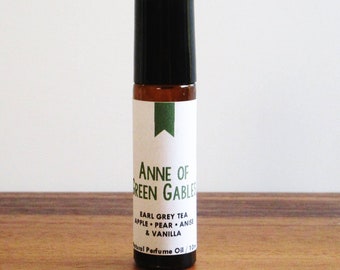 ANNE of GREEN GABLES / Earl Grey Tea Apple Pear Anise Vanilla / Book Inspired / L.M. Montgomery / Roll-On Perfume Oil