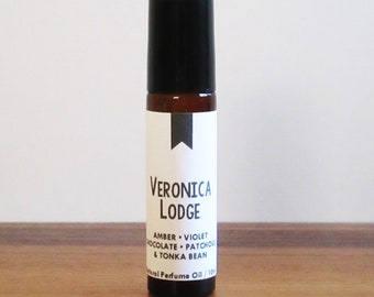 VERONICA LODGE Amber Violet Chocolate Patchouli Tonka Bean