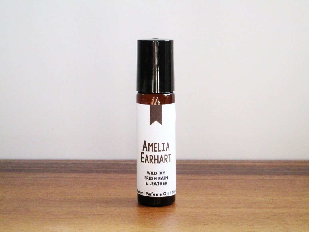 AMELIA EARHART Wild Ivy Fresh Rain Leather Book Inspired