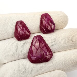 Zertifizierte Natürliche Rubin Geschnitzte Lose Edelstein 3 Stück 21,05 Ct Für Anhänger Ohrring