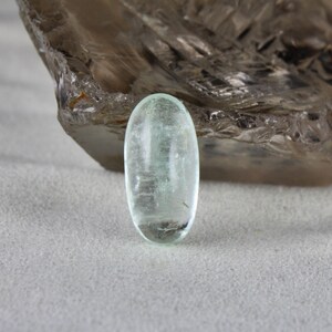 Natural Colombian Beryl Emerald Oval Cabochon Gemstone (17.63 Carats) – Perfect for Ring and Pendant Designs