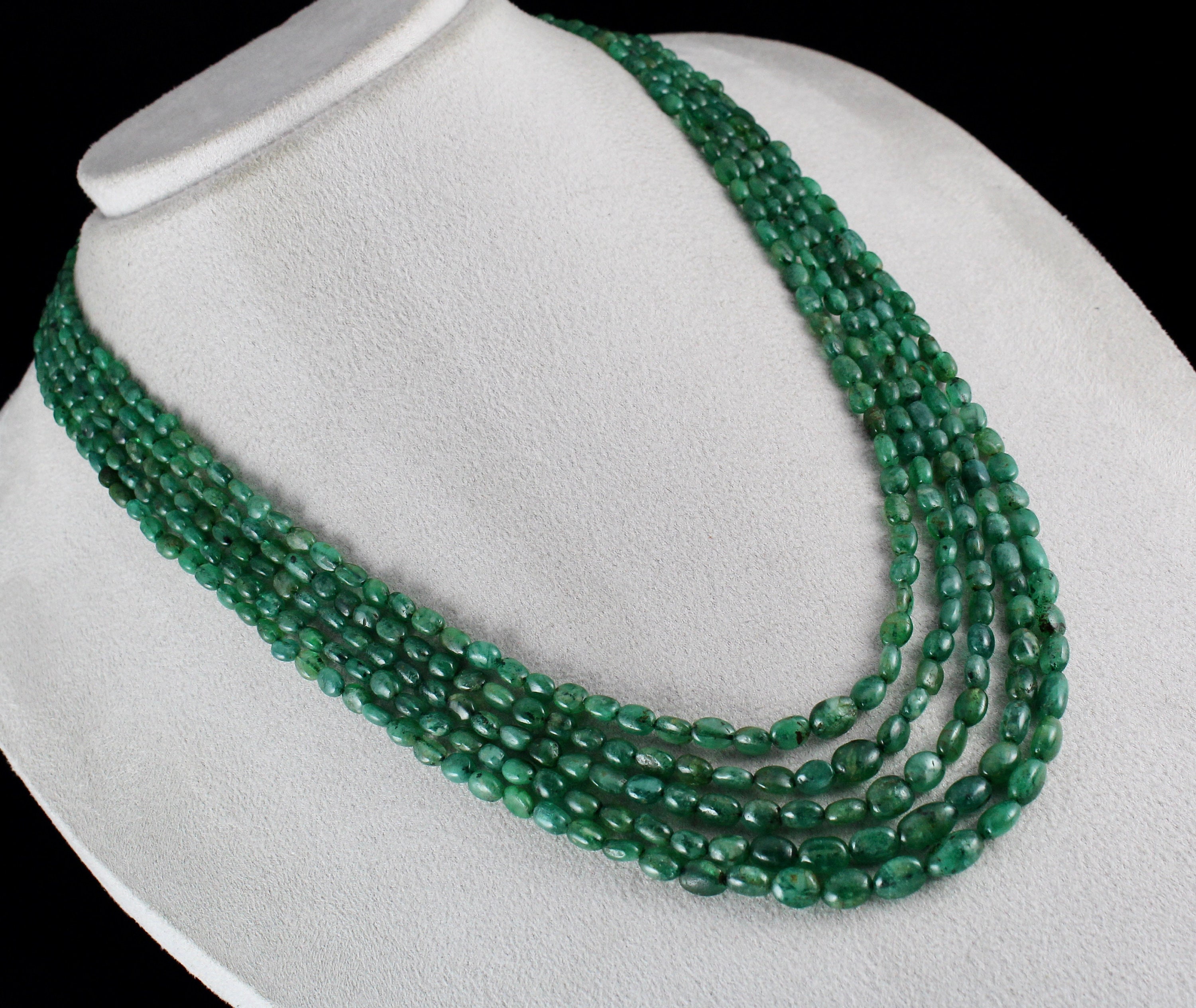 Emerald Classic Beaded Necklace