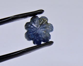 5.91CTS 天然オールドマインブルーサファイア彫刻フラワー