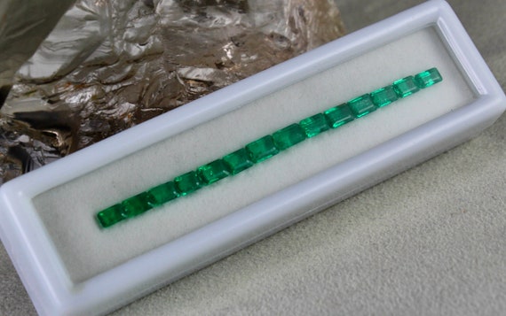 Top Natural EMERALD RECTANGLE CUT 14 Pc 6.51 Ct Antique Gemstone Design Bracelet Bangle