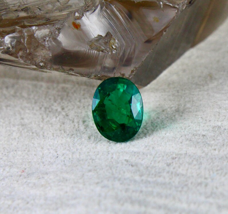 Top Natural Emerald Oval Cut 3.86 Carats 11X8mm Precious Gemstone Ring Pendant image 8