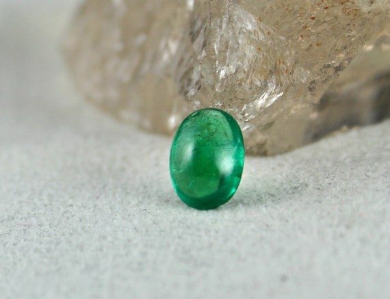 3.68 Carat Oval Emerald Cabochon Gemstone, Ring Pendant Design