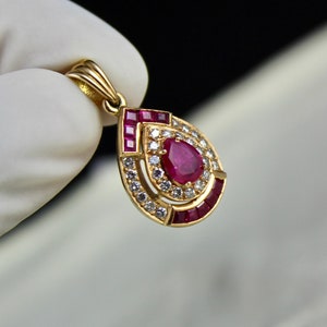 Exclusive Natural Heated RUBY Pear DIAMOND PENDANT In 18K Yellow Gold