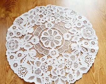 Hungarian beautiful white Traditional white Floral  embroidery Tablecloth  Doily Centerpiece with richelieu