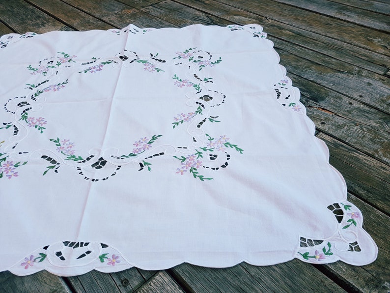 Vintage White and Purple Linen Square Tablecloth Shabby Floral Etsy