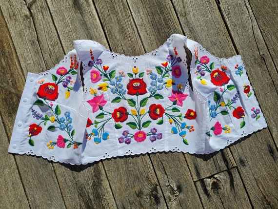 Traditional Hungarian handembroidered Vest, Waist… - image 2