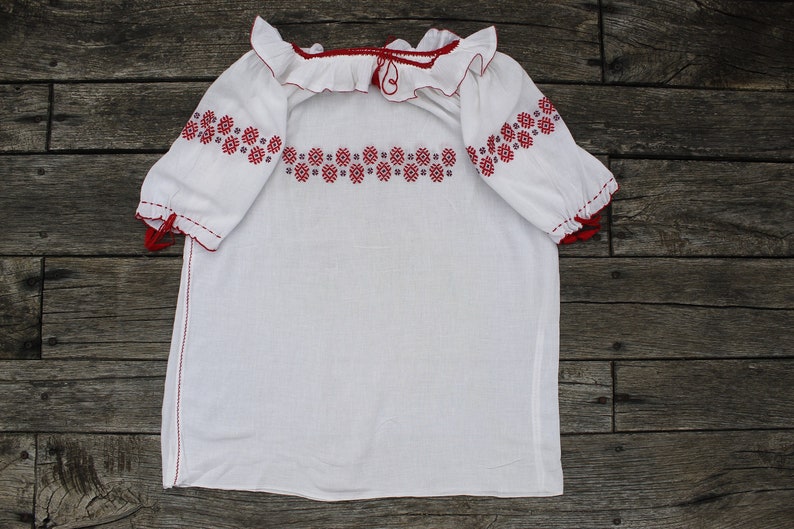 Vintage Hungarian White and red Blouse handembroidered, Peasant blouse, richly cross stich peasant blouse, embroidered blouse, Hungarian image 1