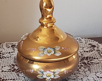 Geëmailleerde Moser Boho Glass Antique Trinket Dresser Box, Boho Moser Glass, Prachtige Tsjechische roodgouden bloemenmoser Carlsbad, Karlsbad
