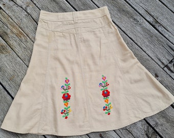 Vintage redesigned skirt with Hungarian hand embroidered Maryo flowers Traditional Hungary clothing, folk clothes, Hungary hand emvroidery