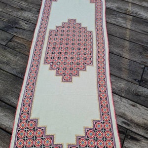 Vintage gran bordado a mano tablerunner mantel de punto de cruz, Vintage hecho a mano, mantel popular,