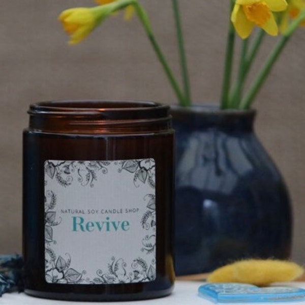 Revive, Fresh Scented handpoured soy candle, Spring Candle, Uplifting Citrus Candle Gift