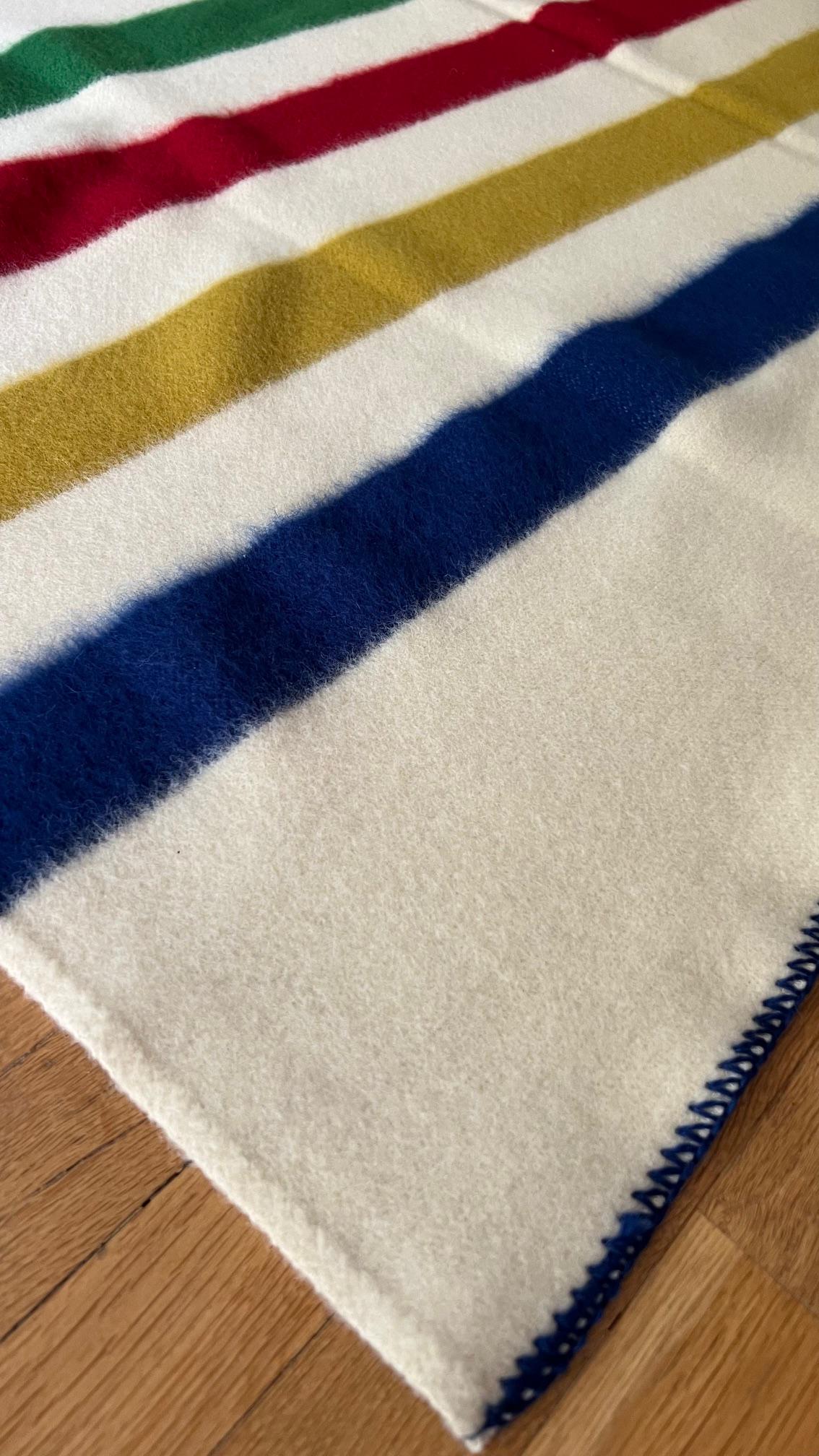 ハドソンベイスタイルウールブランケット：ツインサイズマルチ