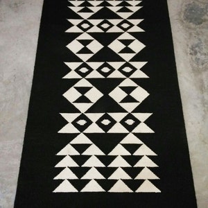 Flat Handmade rug, Modern black and white carpet,