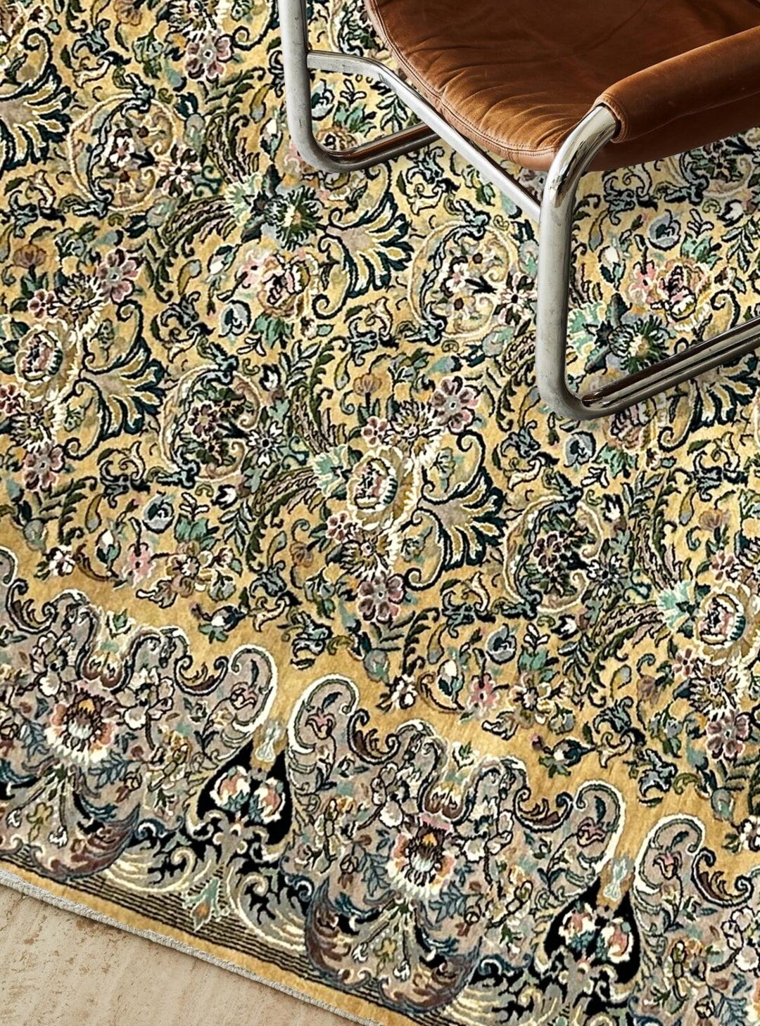 Micro Gold Button Rug Texture 6'8
