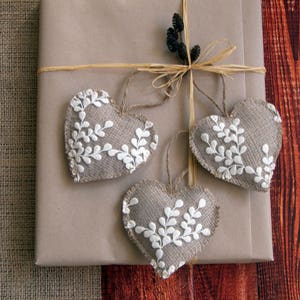 Set of 3 rustic heart ornaments from burlap and embroidered lace, Christmas, Home and wedding decor, Natural Valentine's Day gift, Gift tag image 3