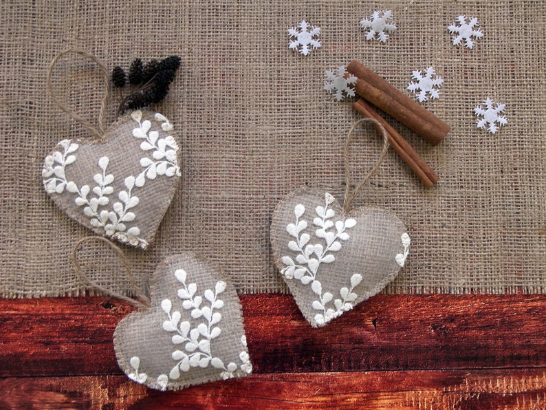 Set of 3 rustic heart ornaments from burlap and embroidered lace, Christmas, Home and wedding decor, Natural Valentine's Day gift, Gift tag image 2