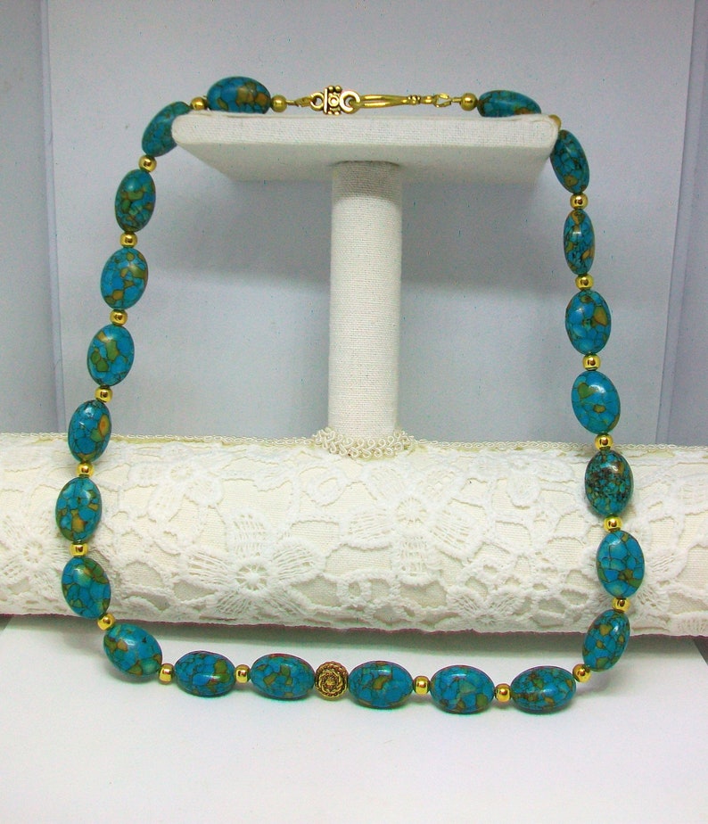 handmade 53 cm Turquoise and brass necklace