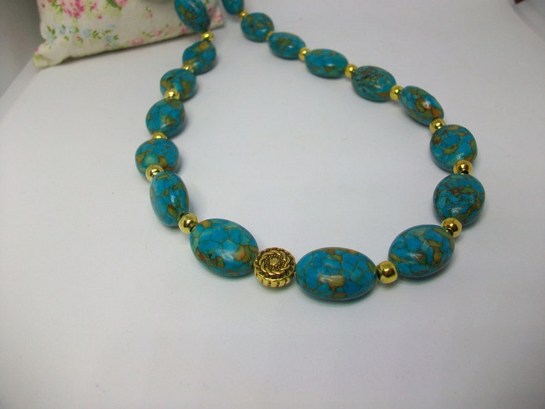 handmade 53 cm Turquoise and brass necklace