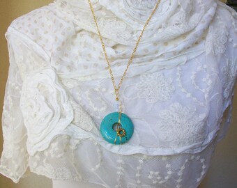 Necklace with donut pendant of Turquoise and Opalite, 80 cm long