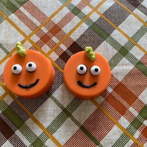 Halloween Chocolate Covered Oreos image 5