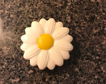 Daisy Chocolate Covered Oreos