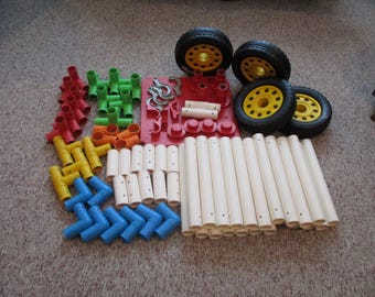 Playskool Pipeworks, 1980s building toy, Pipeworks with 86 pieces, child imagination,original Pipeworks,childrens building toy