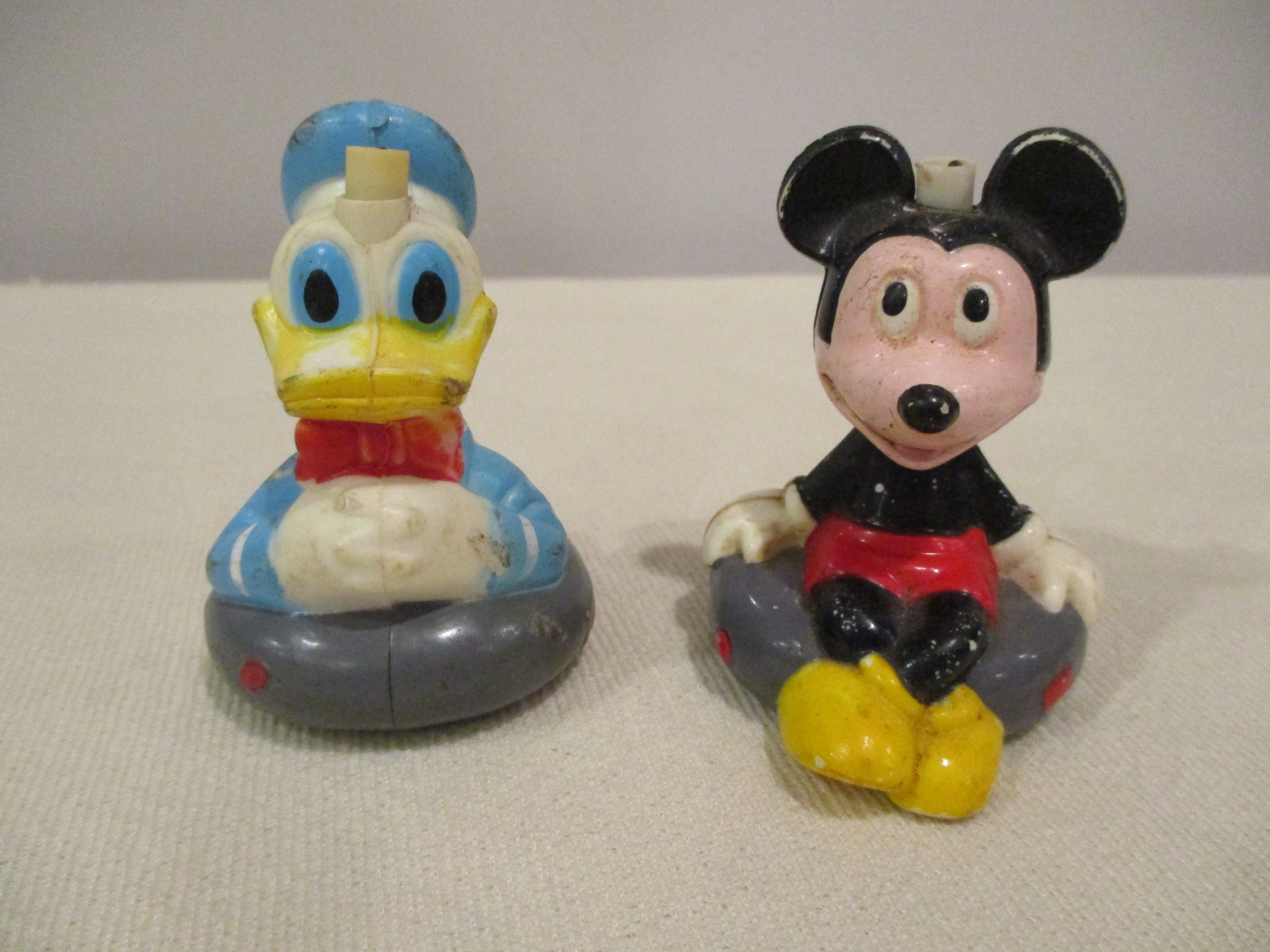 2 Disney Fishing Bobbers,mickey Mouse Fishing Bobber,donald Duck Fishing  Bobber,childs Fishing Tackle,childrens Fishing Bobbers,cottage 