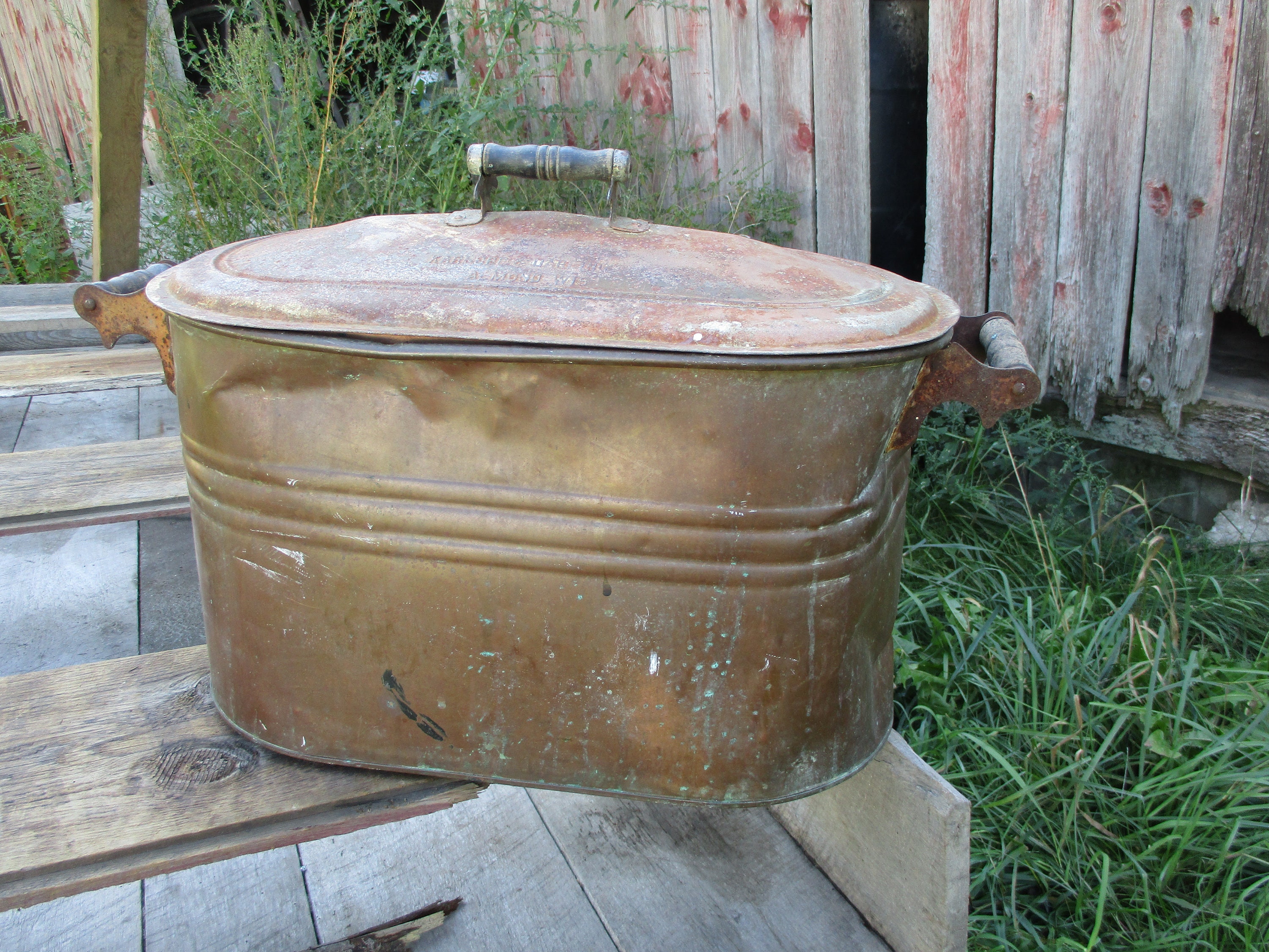 Copper Colored Finish 8 Washtub Planter Copper Colored Finish 8 Washtub Planter