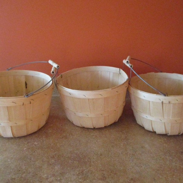 set of 3 peck size baskets,fruit baskets,veneer wood baskets,chipwood baskets,natural wood baskets with handles,craft baskets,peck basket