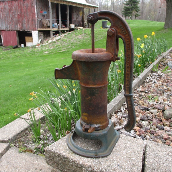 antique hand pump,rusty water pump,pitcher pump,cast iron hand pump,garden decor,old farmhouse,cistern pump,Littlestown Pump,primitive decor